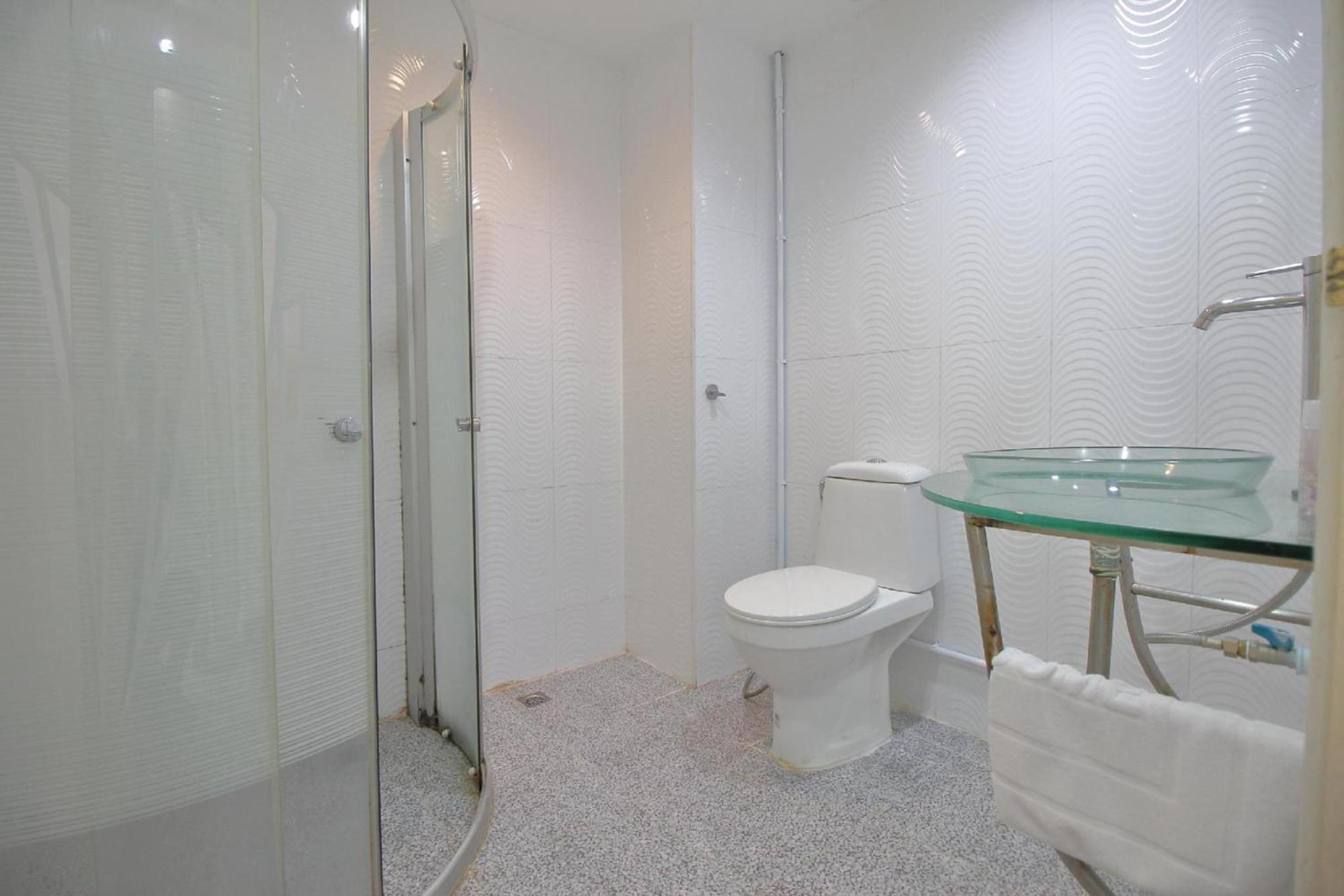 Khách sạn Diamond Silom