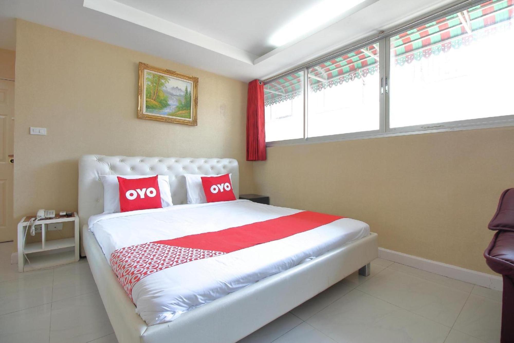 Diamond Silom Khách sạn