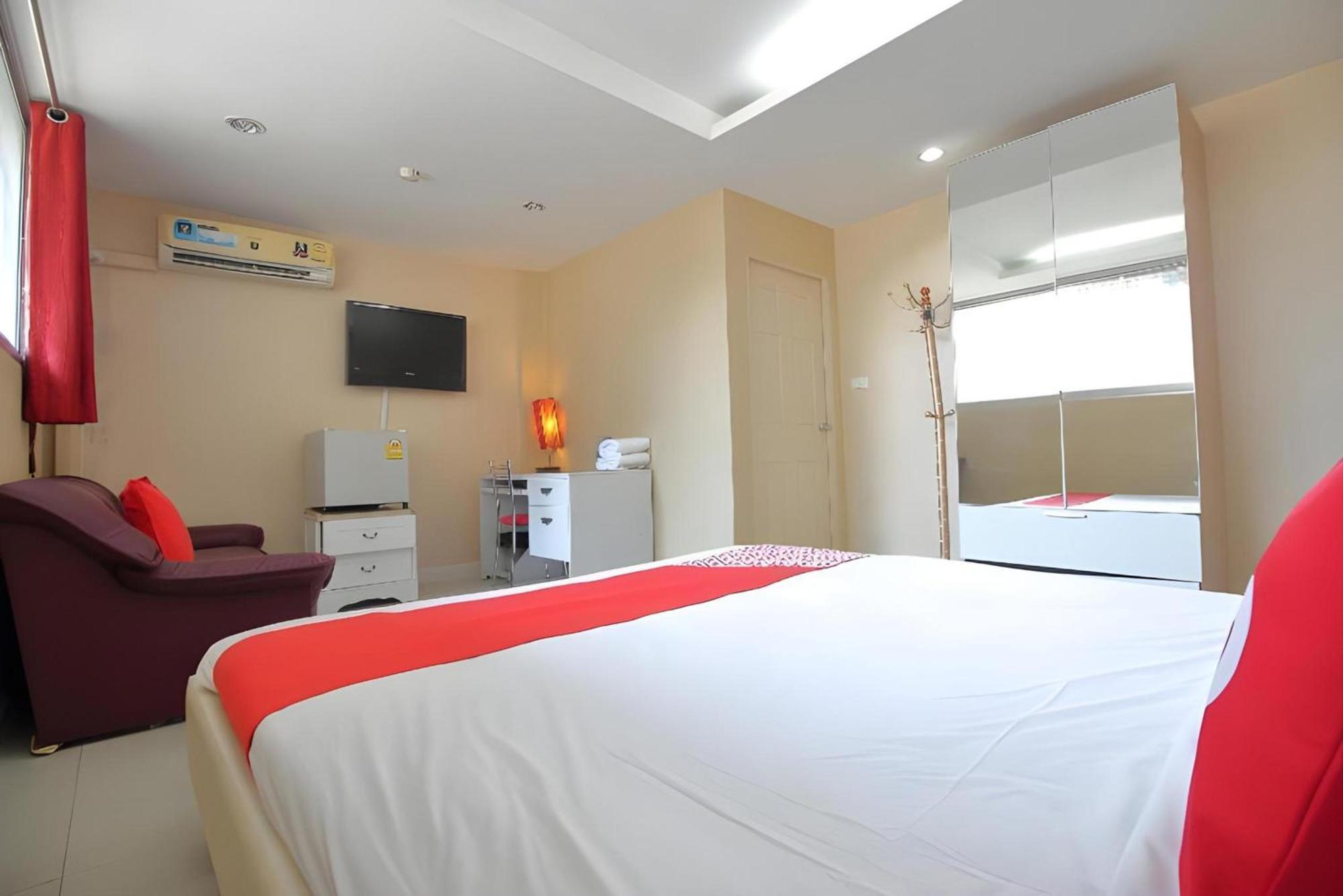 Khách sạn Diamond Silom
