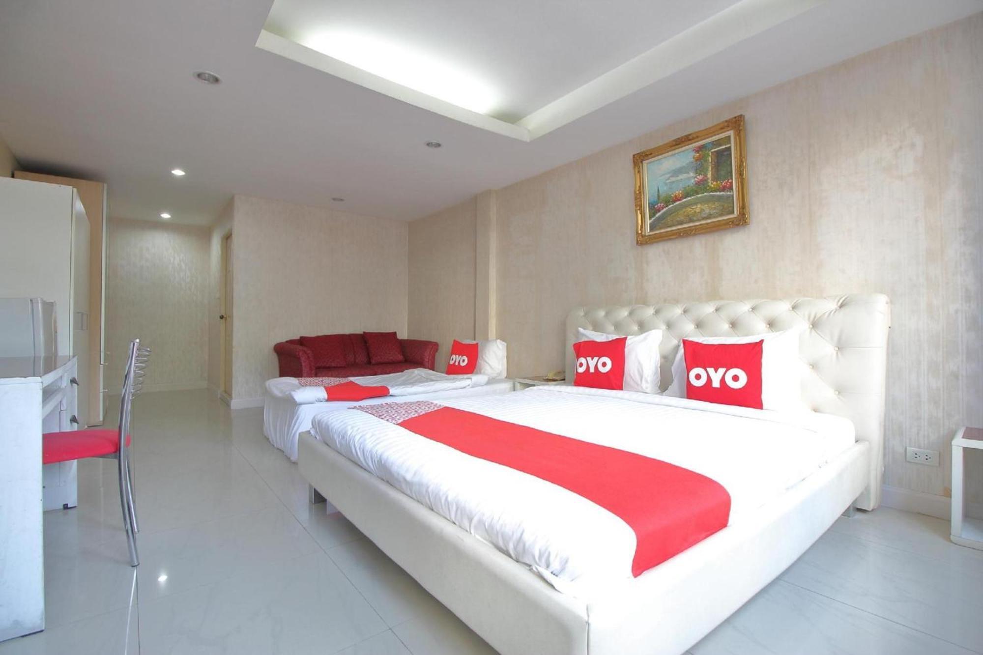 Khách sạn Diamond Silom 3*